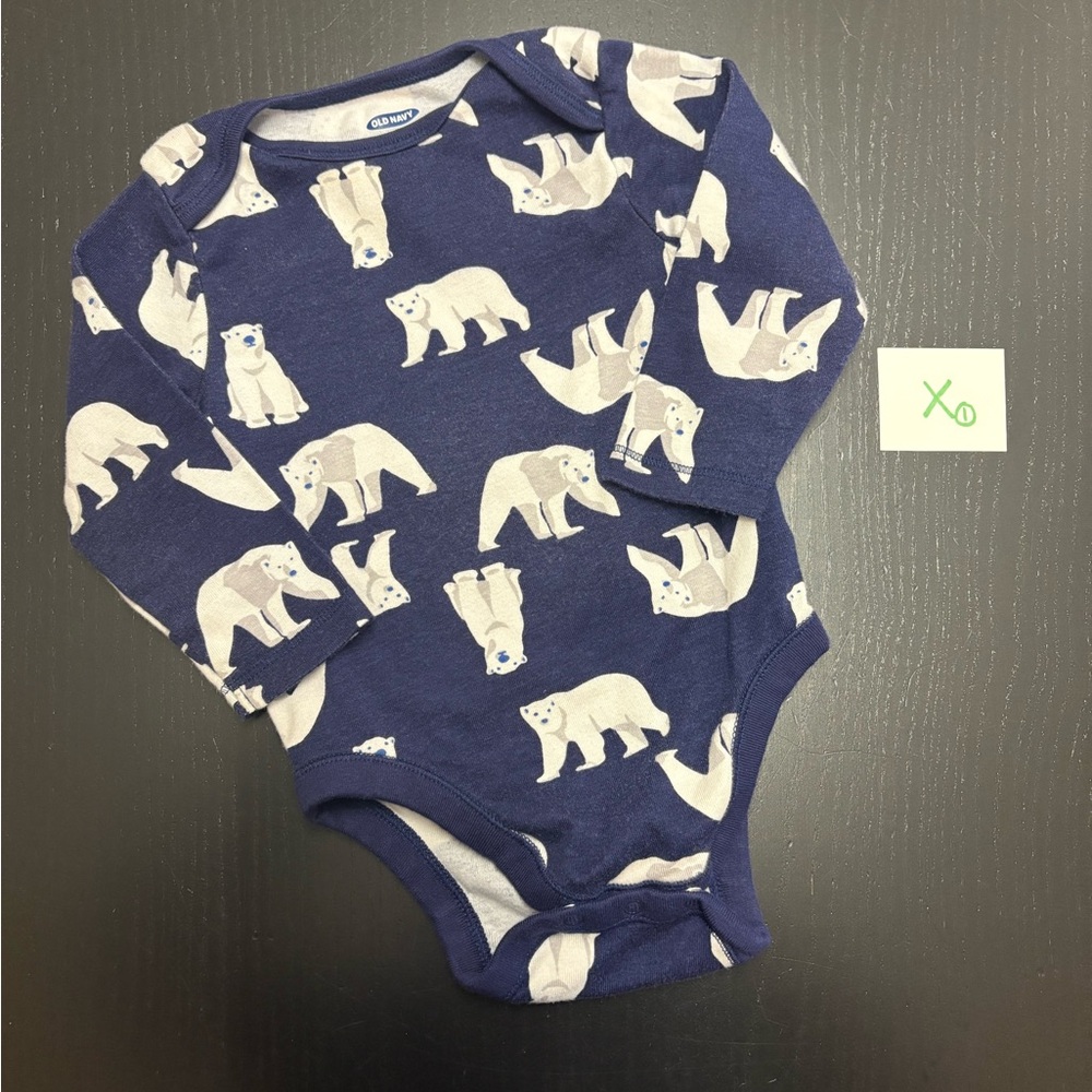 ⭐️2/$5.00⭐️ Old Navy 6-12m Arctic Adventure Onesie